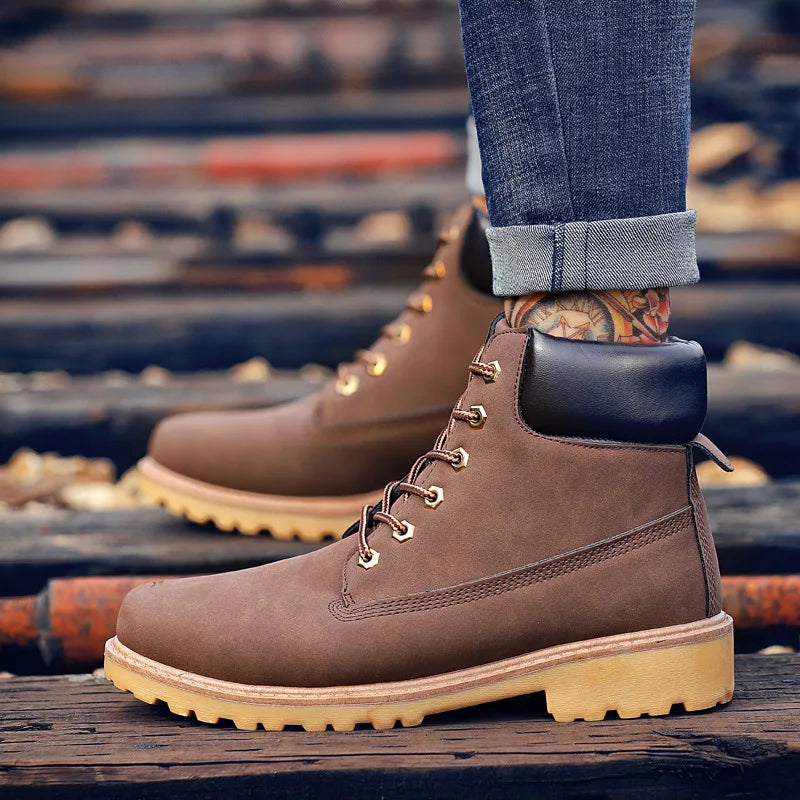 Unisex Boots High Quality Leather High Top Boot Classic Lace Up Ankle Boot Couple High Top Sneakers Non Slip Platform Boot Botas